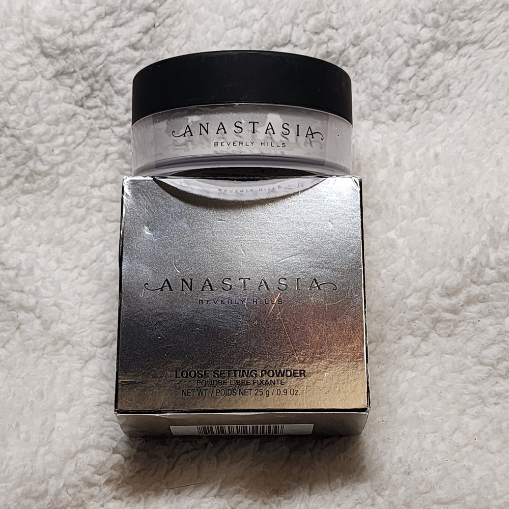 Anastasia Beverly Hills Loose Setting Powder